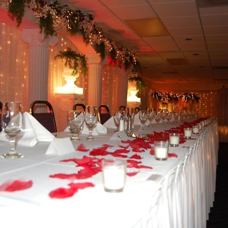 Boarders Inn & Suites By Cobblestone Hotels - Grand Island Buitenkant foto