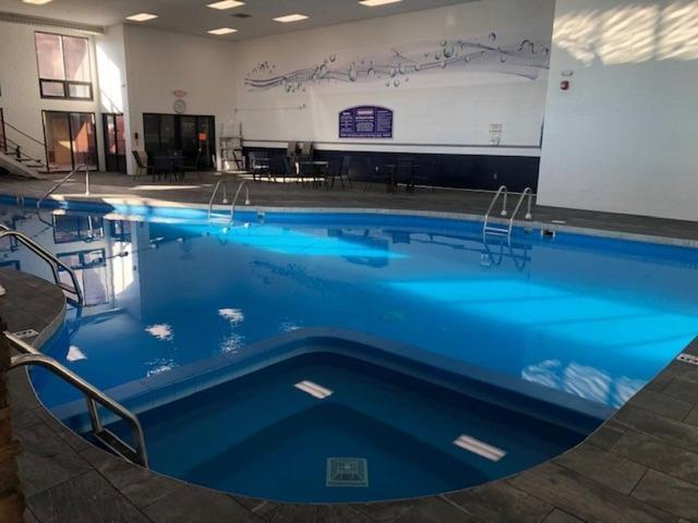 Boarders Inn & Suites By Cobblestone Hotels - Grand Island Buitenkant foto