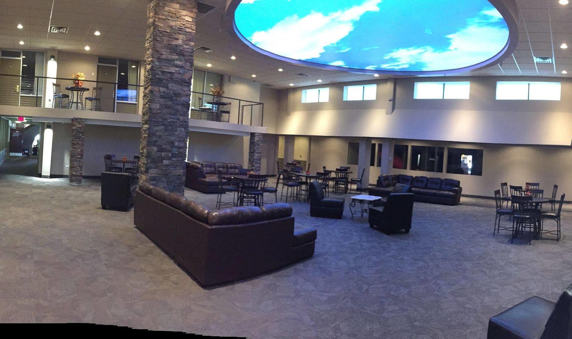 Boarders Inn & Suites By Cobblestone Hotels - Grand Island Buitenkant foto
