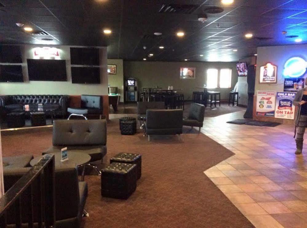 Boarders Inn & Suites By Cobblestone Hotels - Grand Island Buitenkant foto